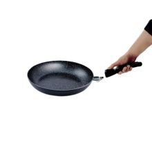 Serpenyő levehető nyéllel 32 cm